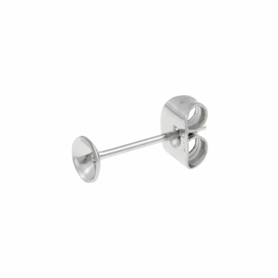 * 短い * 芯有り お椀皿 ピアス 4mm ［ 銀 シルバー ］