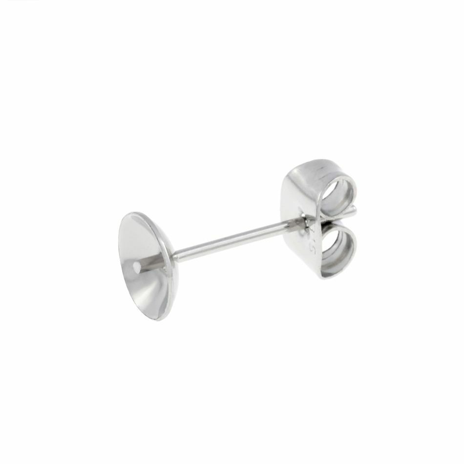 * 短い * 芯有り お椀皿 ピアス 6mm ［ 銀 シルバー ］
