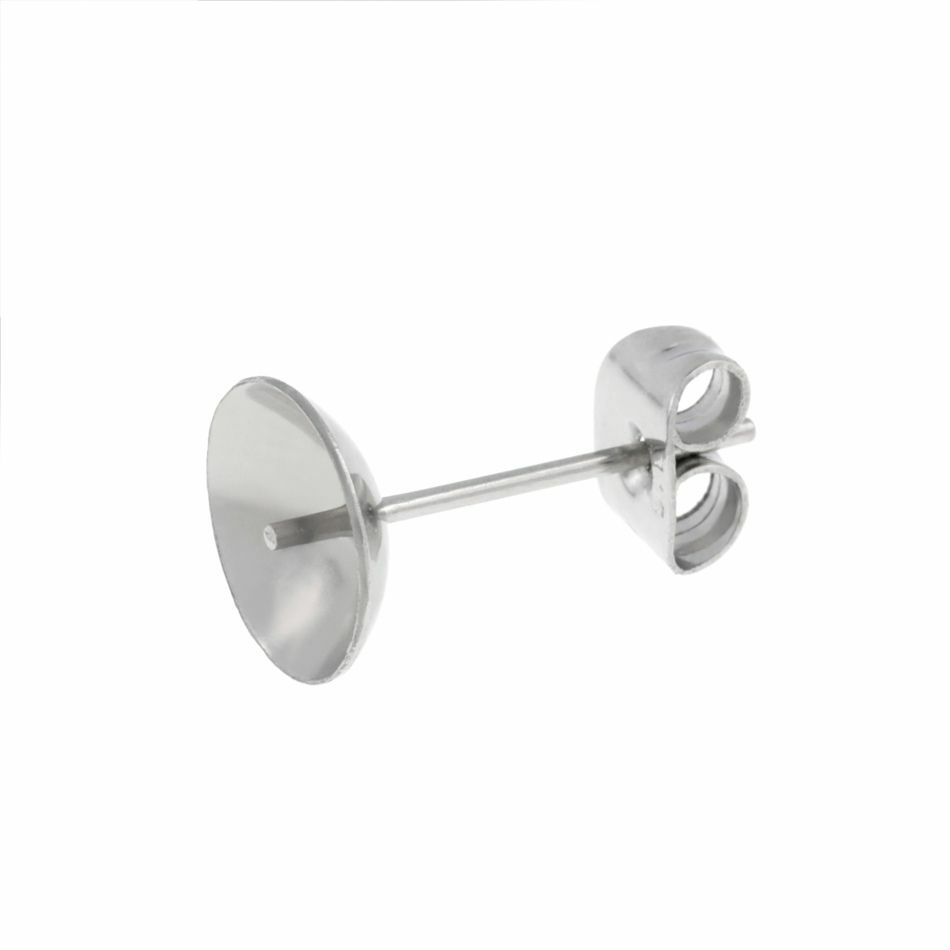 * 短い * 芯有り お椀皿 ピアス 8mm ［ 銀 シルバー ］