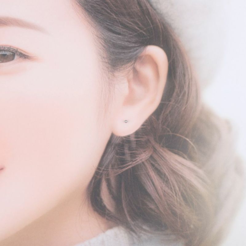 ［20個］ カン無し ボールピアス 2mm [ 銀 シルバー ] イメージ画像